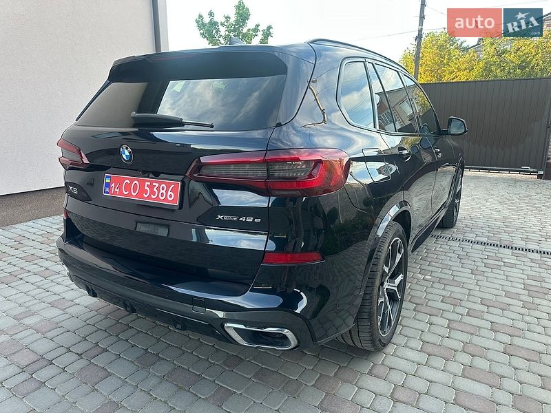 Внедорожник / Кроссовер BMW X5 M 2021 в Виннице