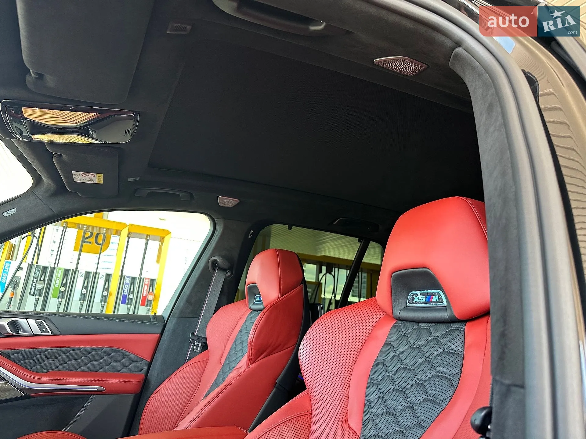 2021 BMW X5 M - мініатюра 12