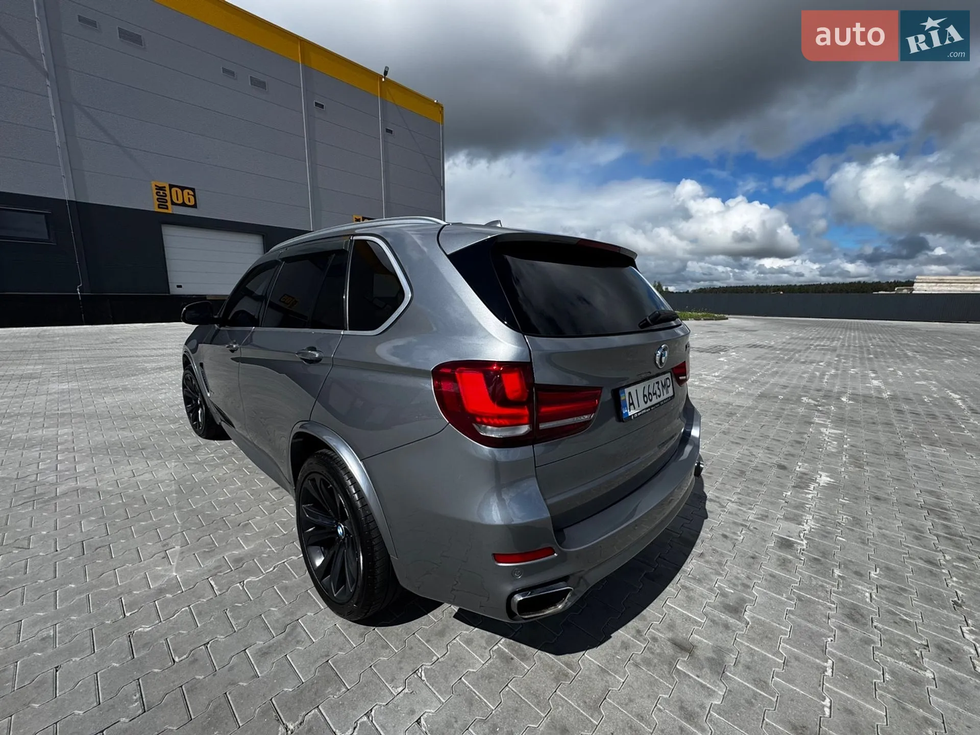 2017 BMW X5 M - мініатюра 6