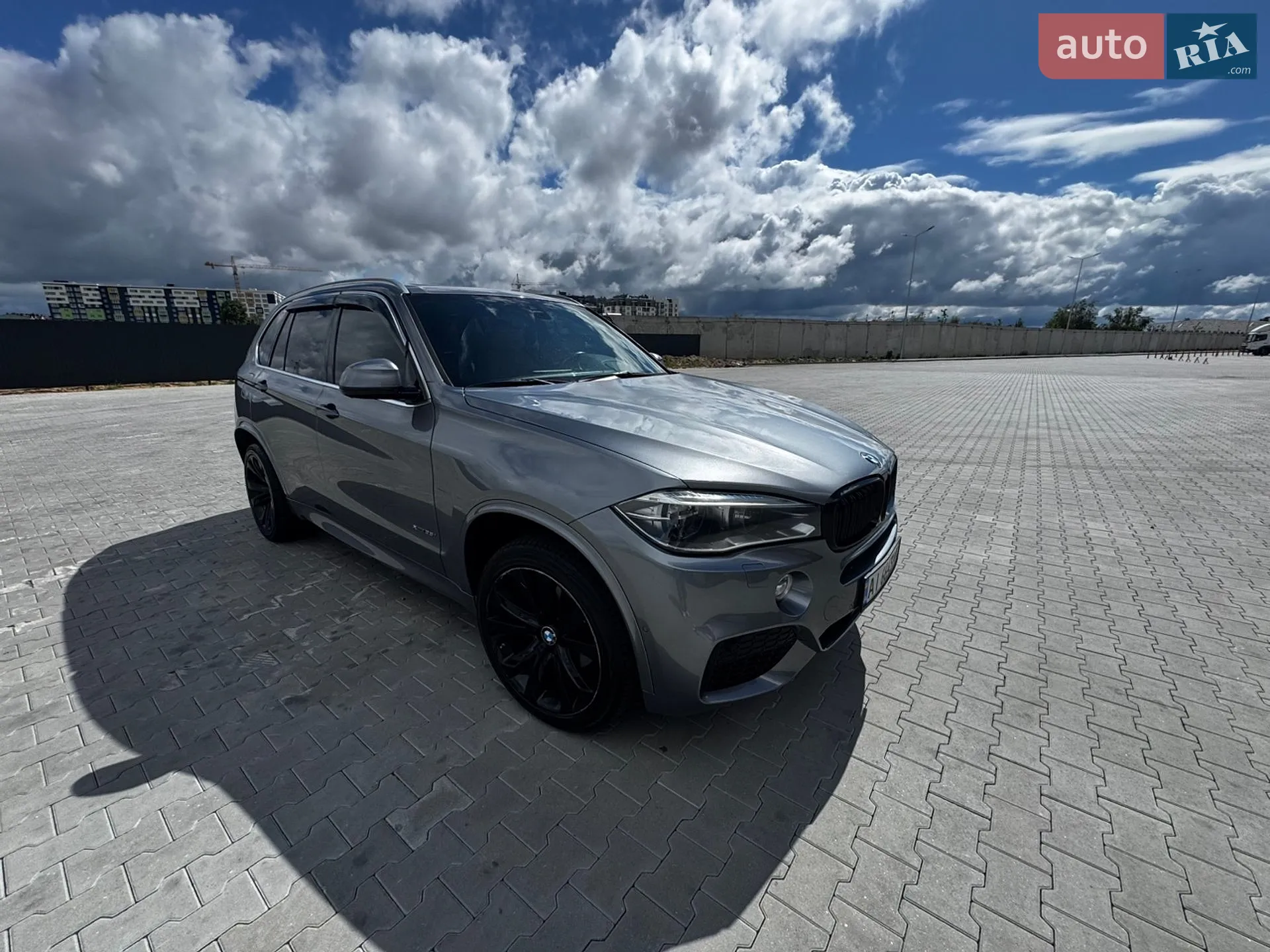 2017 BMW X5 M - мініатюра 4