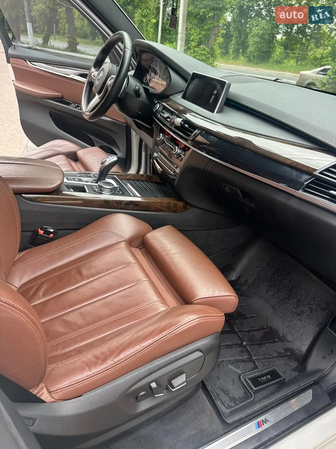 2015 BMW X5 M - мініатюра 23