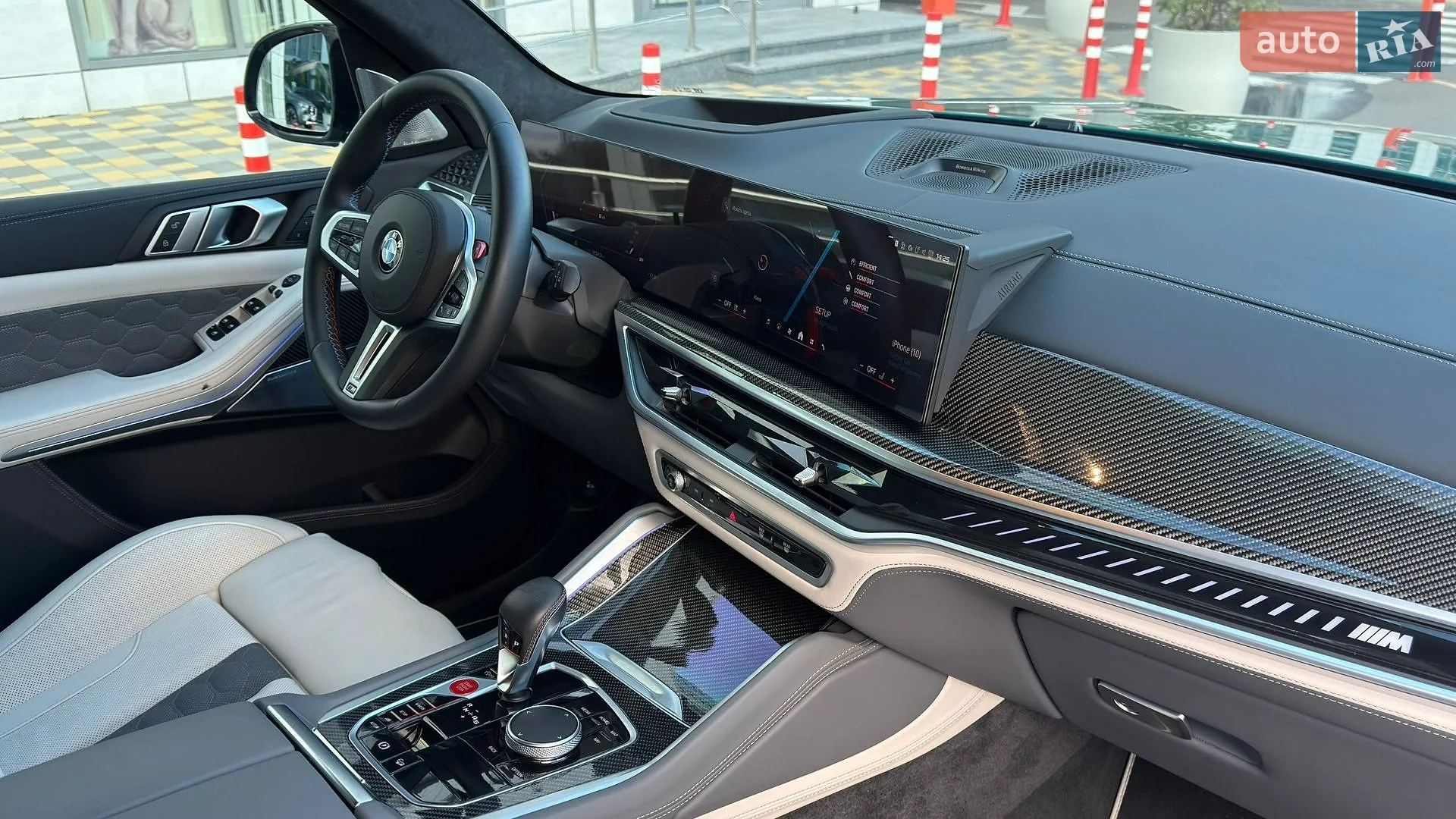 2024 BMW X5 M - мініатюра 43