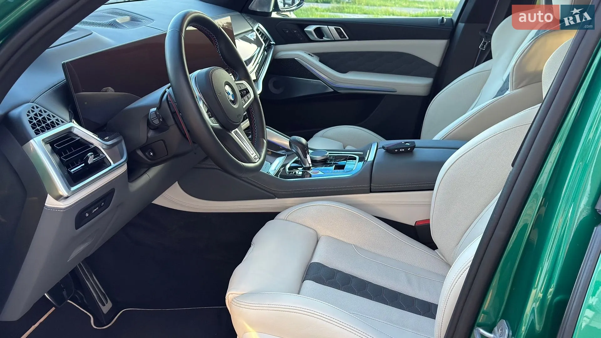 2024 BMW X5 M - мініатюра 66