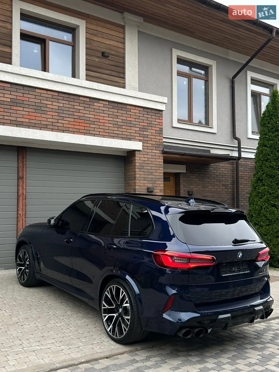 2022 BMW X5 M - мініатюра 12