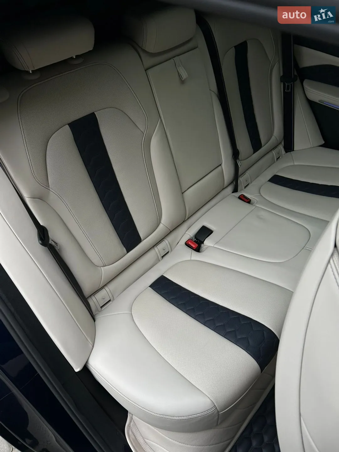 2022 BMW X5 M - мініатюра 36