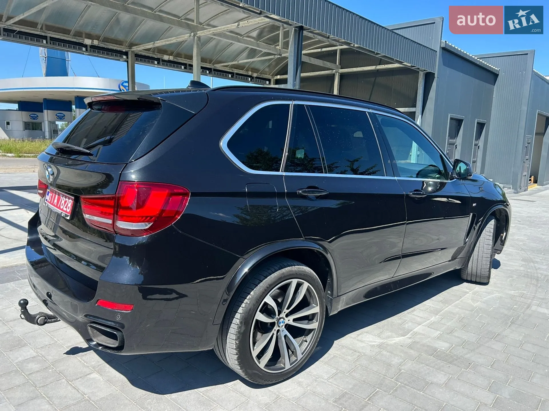2016 BMW X5 M - мініатюра 14