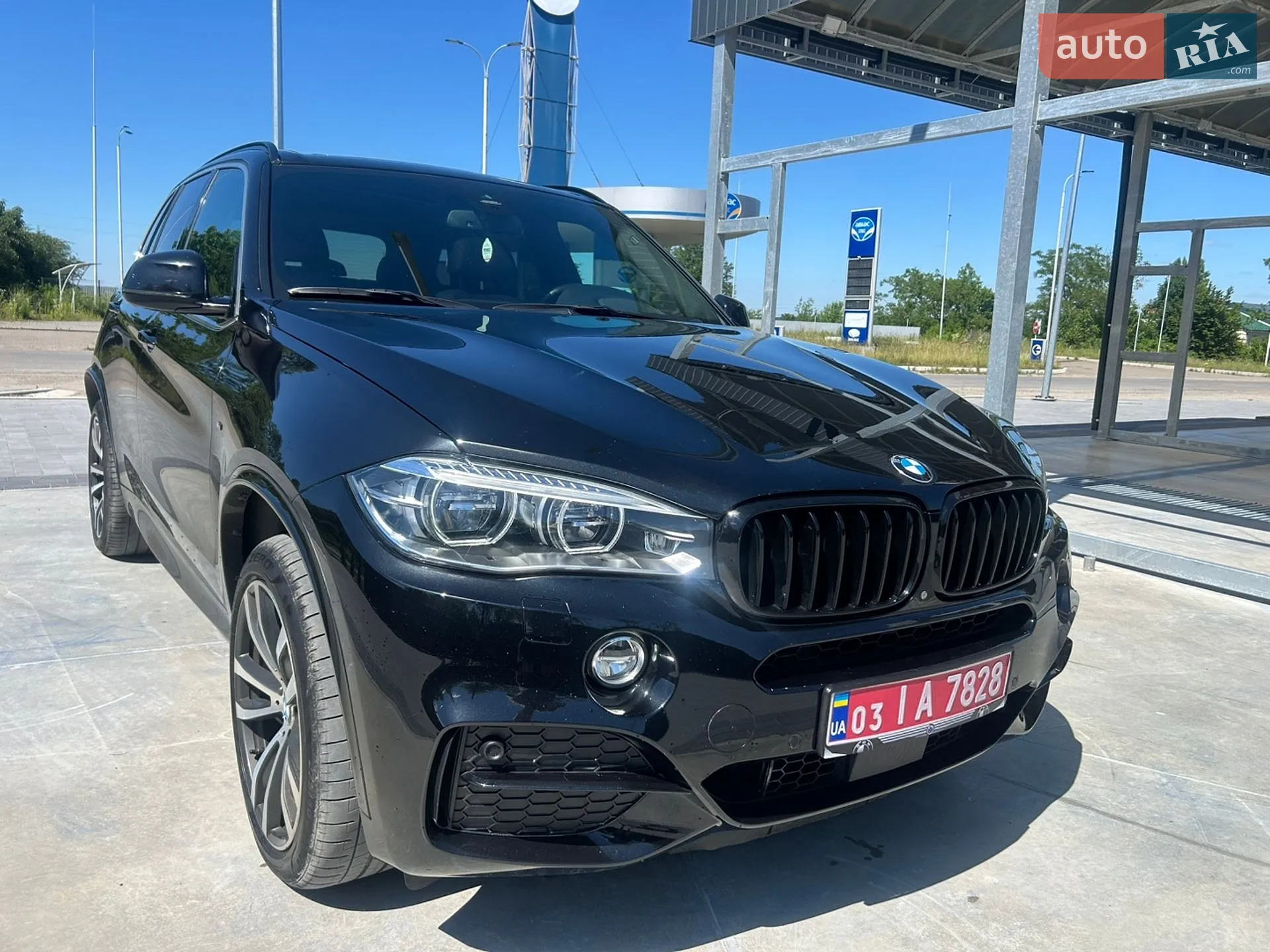 2016 BMW X5 M - мініатюра 8
