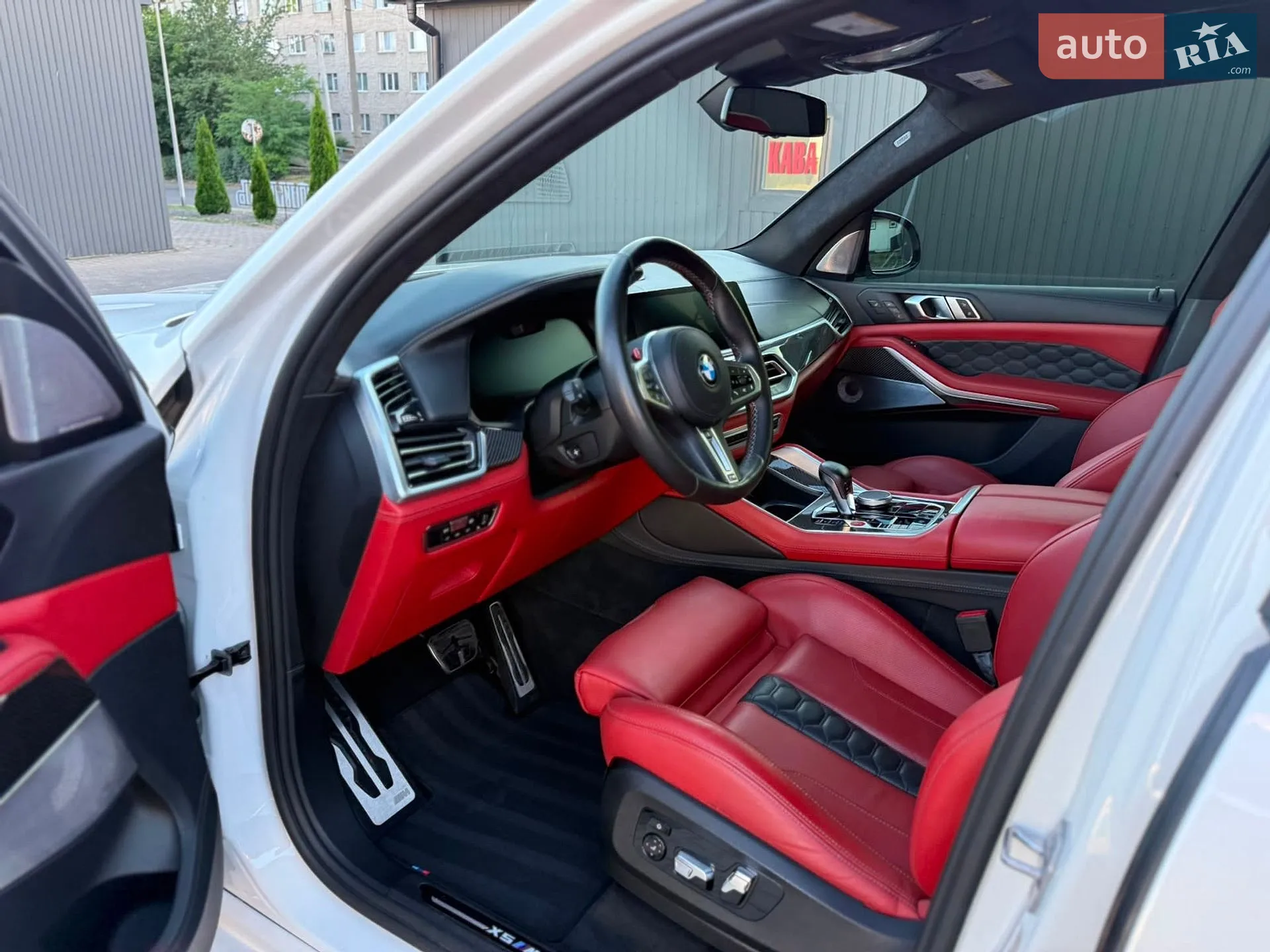 2022 BMW X5 M - мініатюра 31