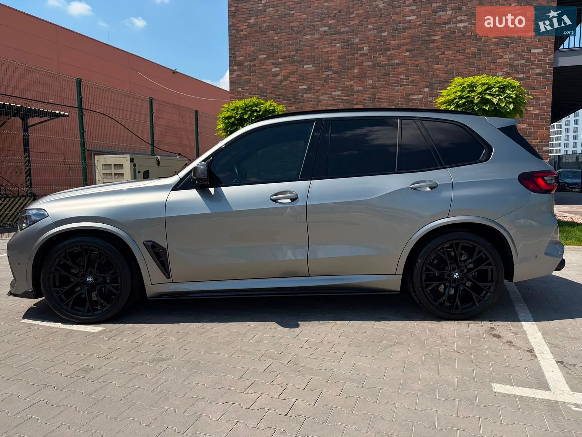 2022 BMW X5 M - мініатюра 64