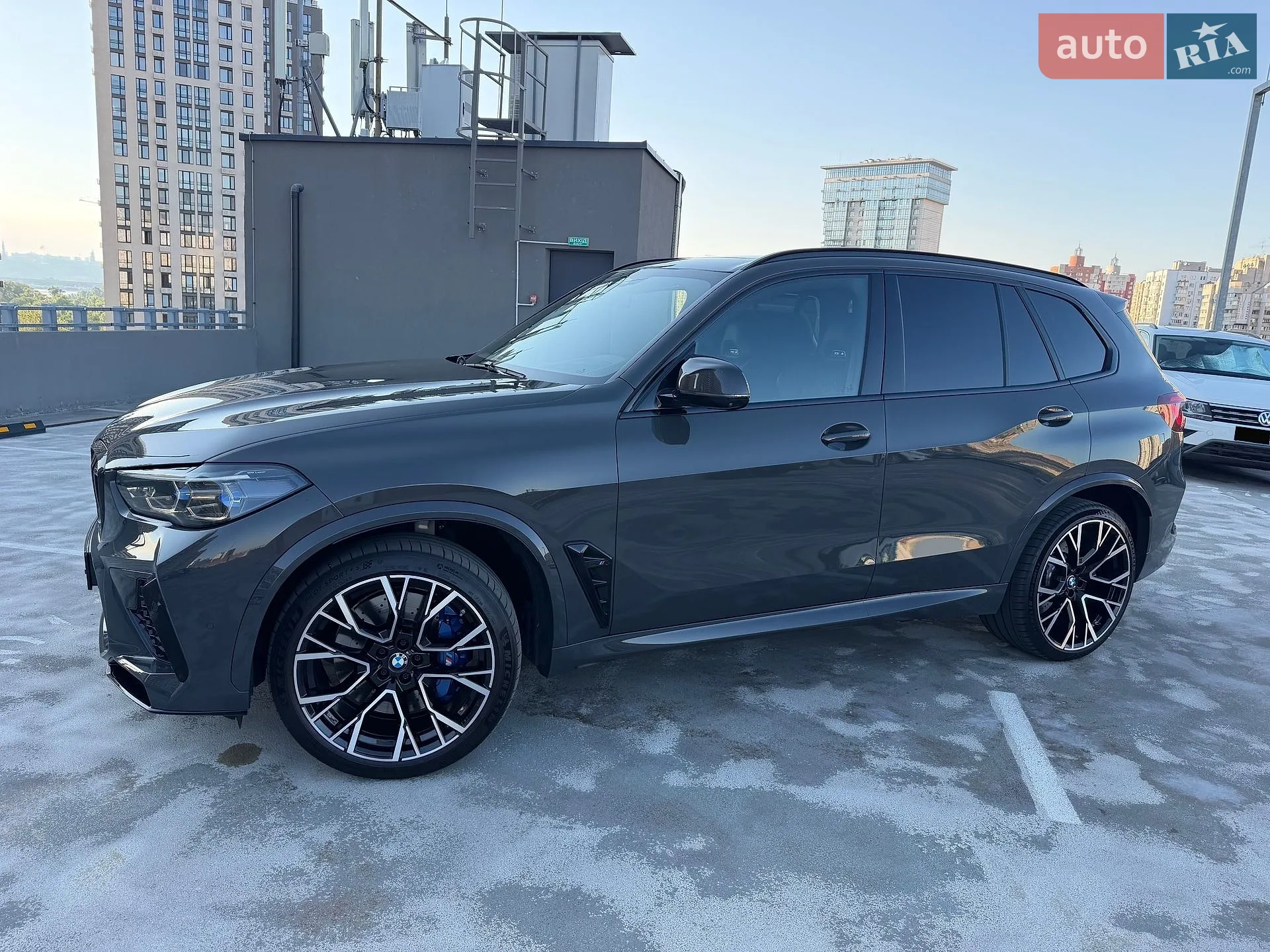 2022 BMW X5 M - мініатюра 2