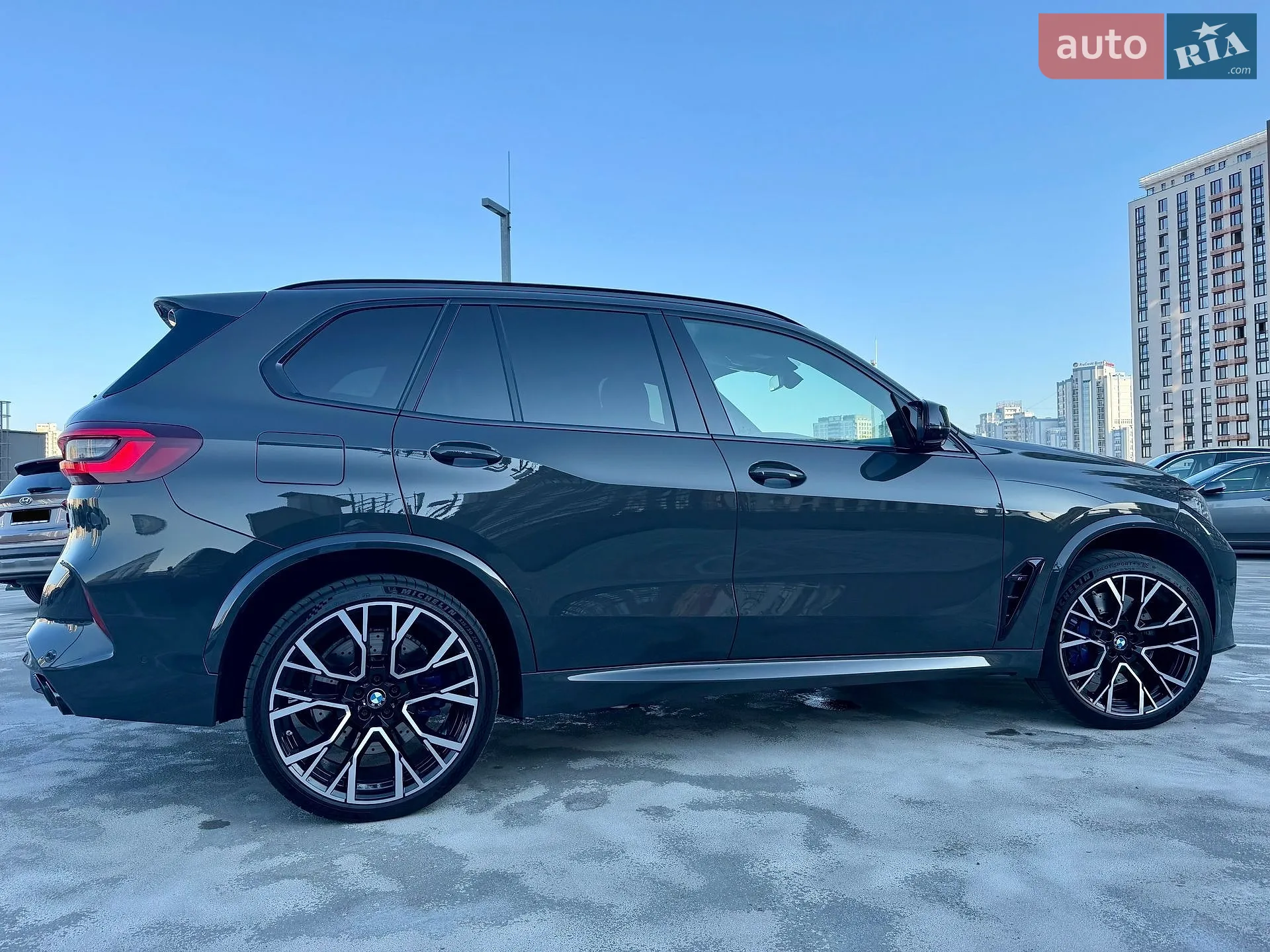 2022 BMW X5 M - мініатюра 21