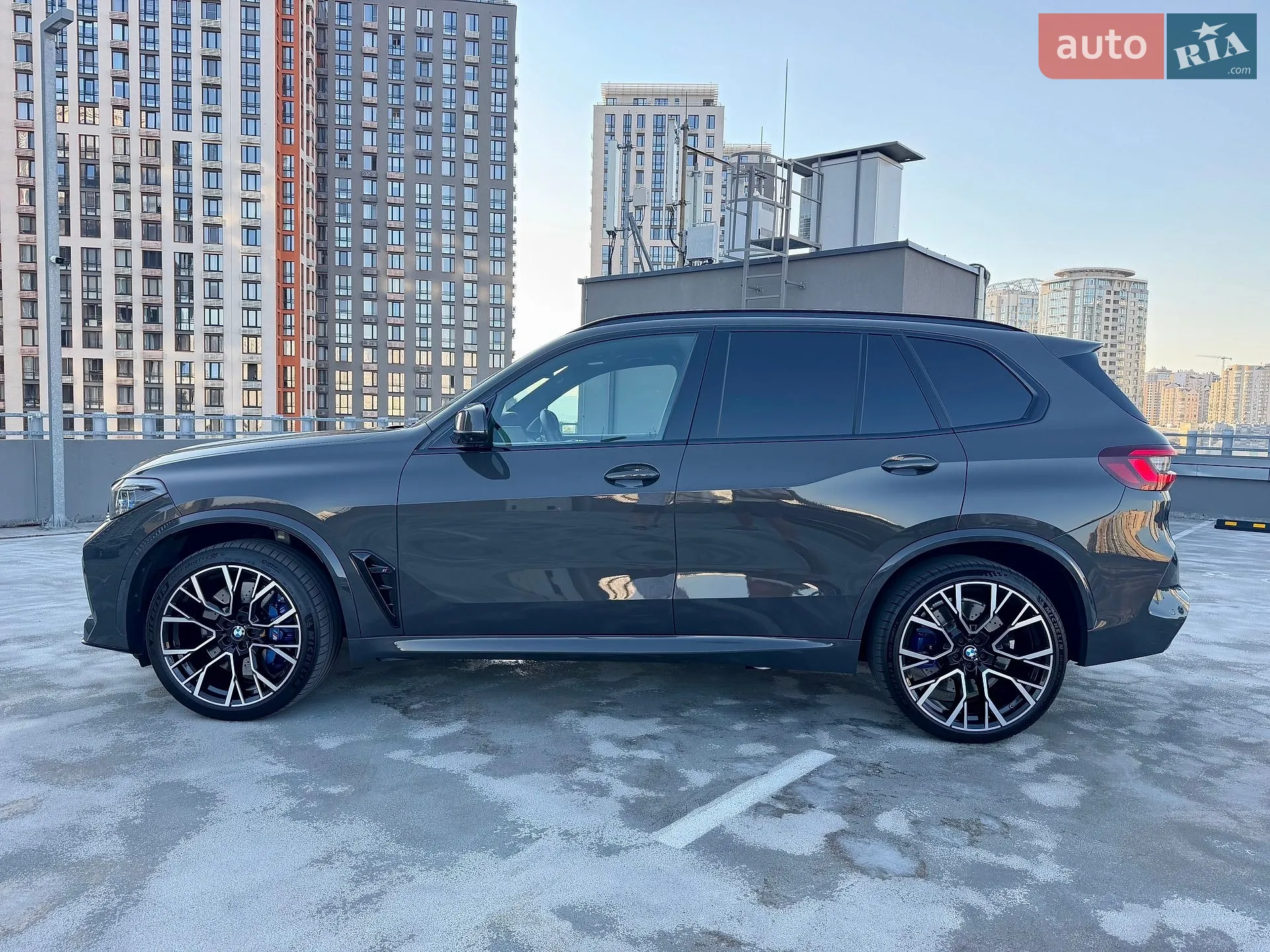 2022 BMW X5 M - мініатюра 45