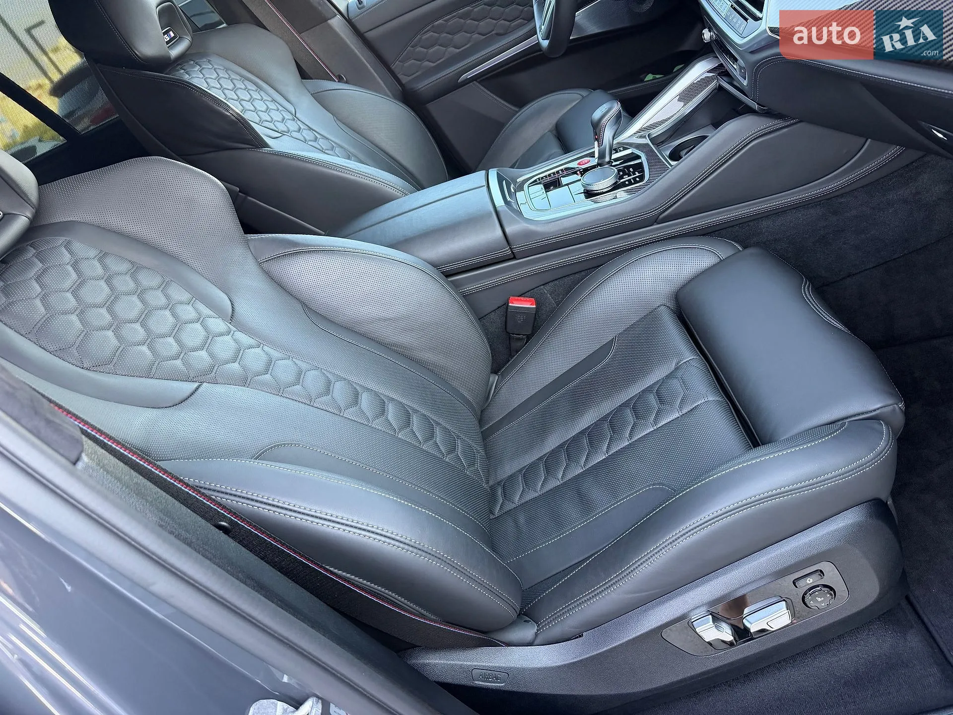 2022 BMW X5 M - мініатюра 61