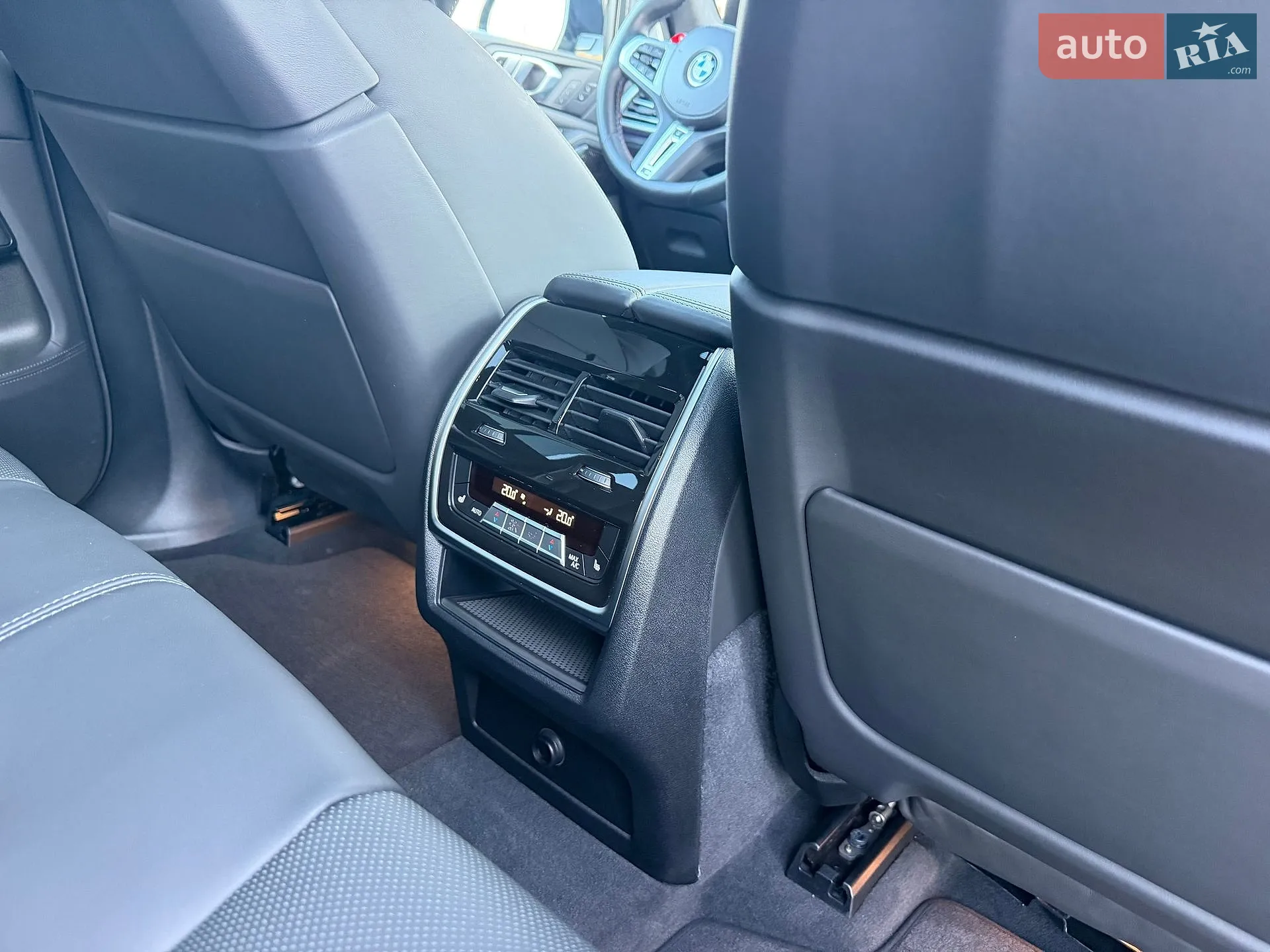 2022 BMW X5 M - мініатюра 69