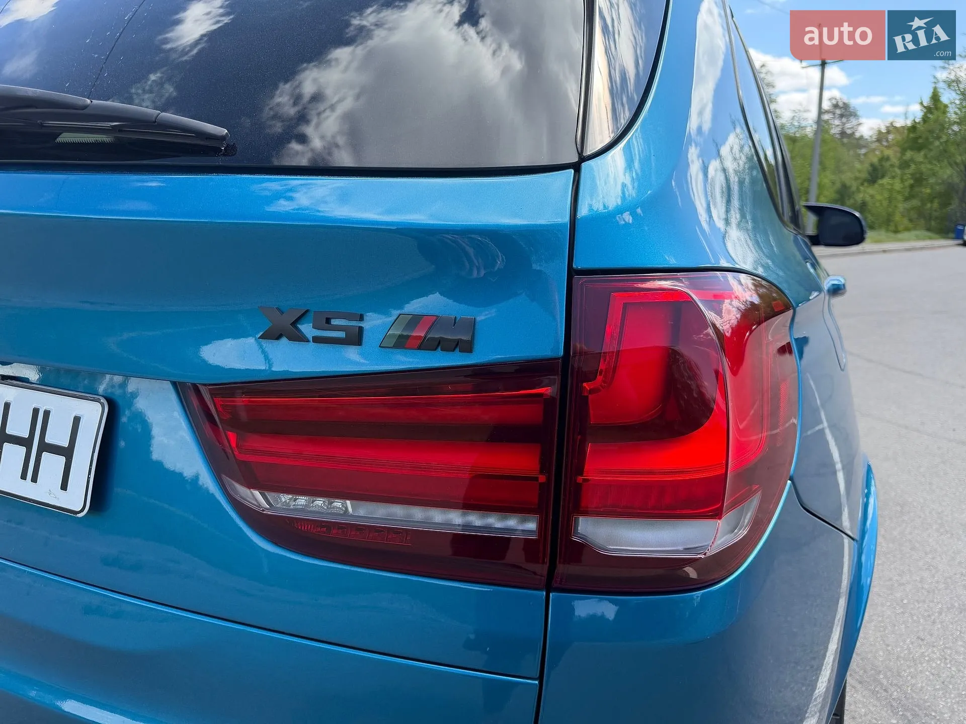 2016 BMW X5 M - мініатюра 17