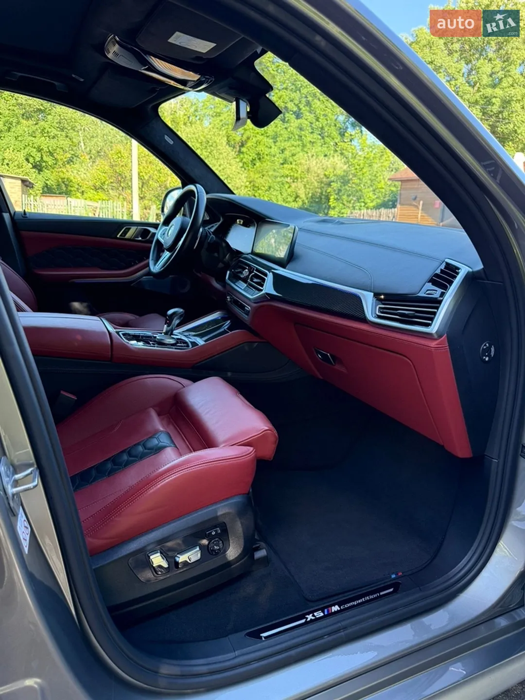 2022 BMW X5 M - мініатюра 12