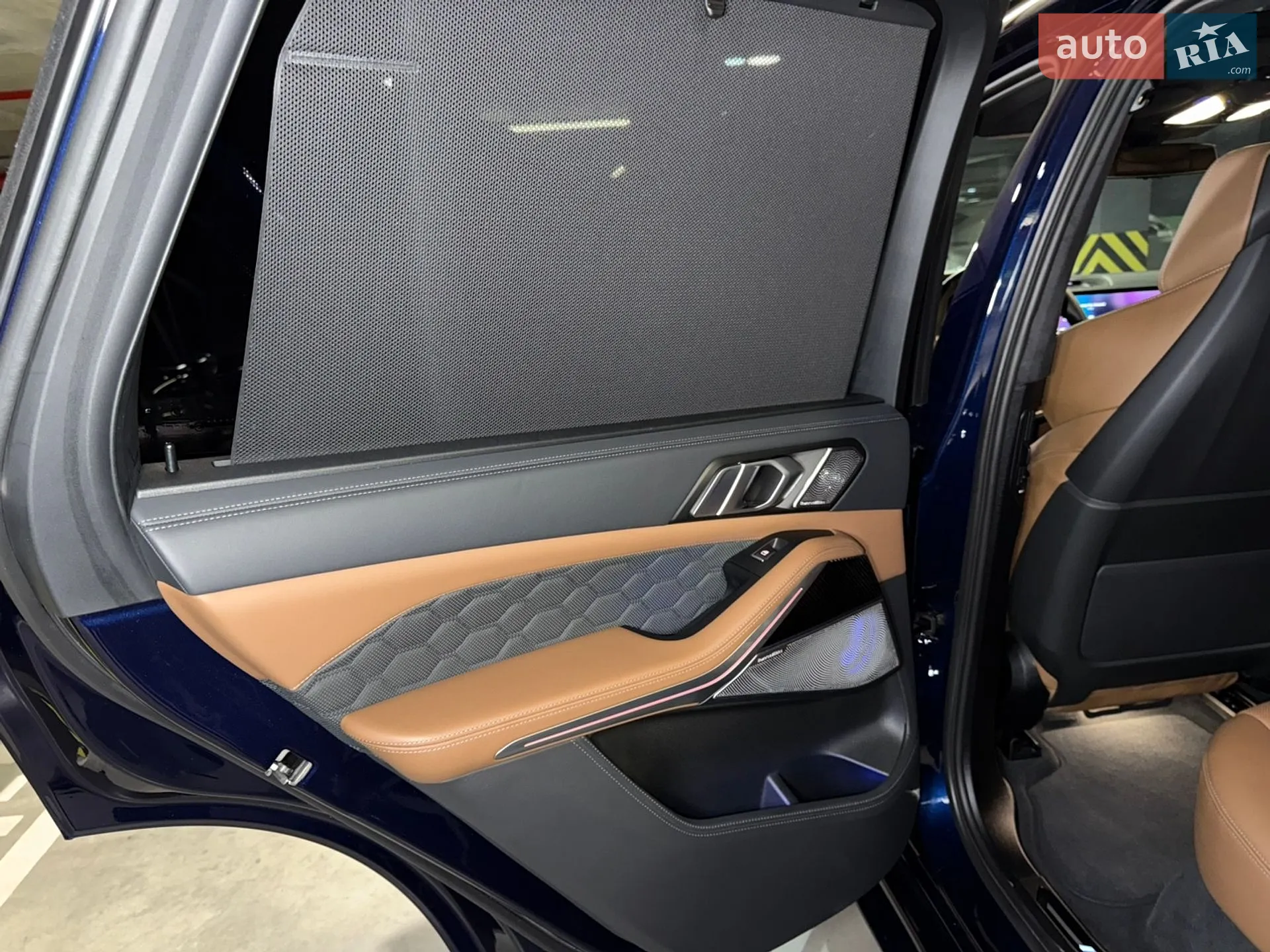 2022 BMW X5 M - мініатюра 34