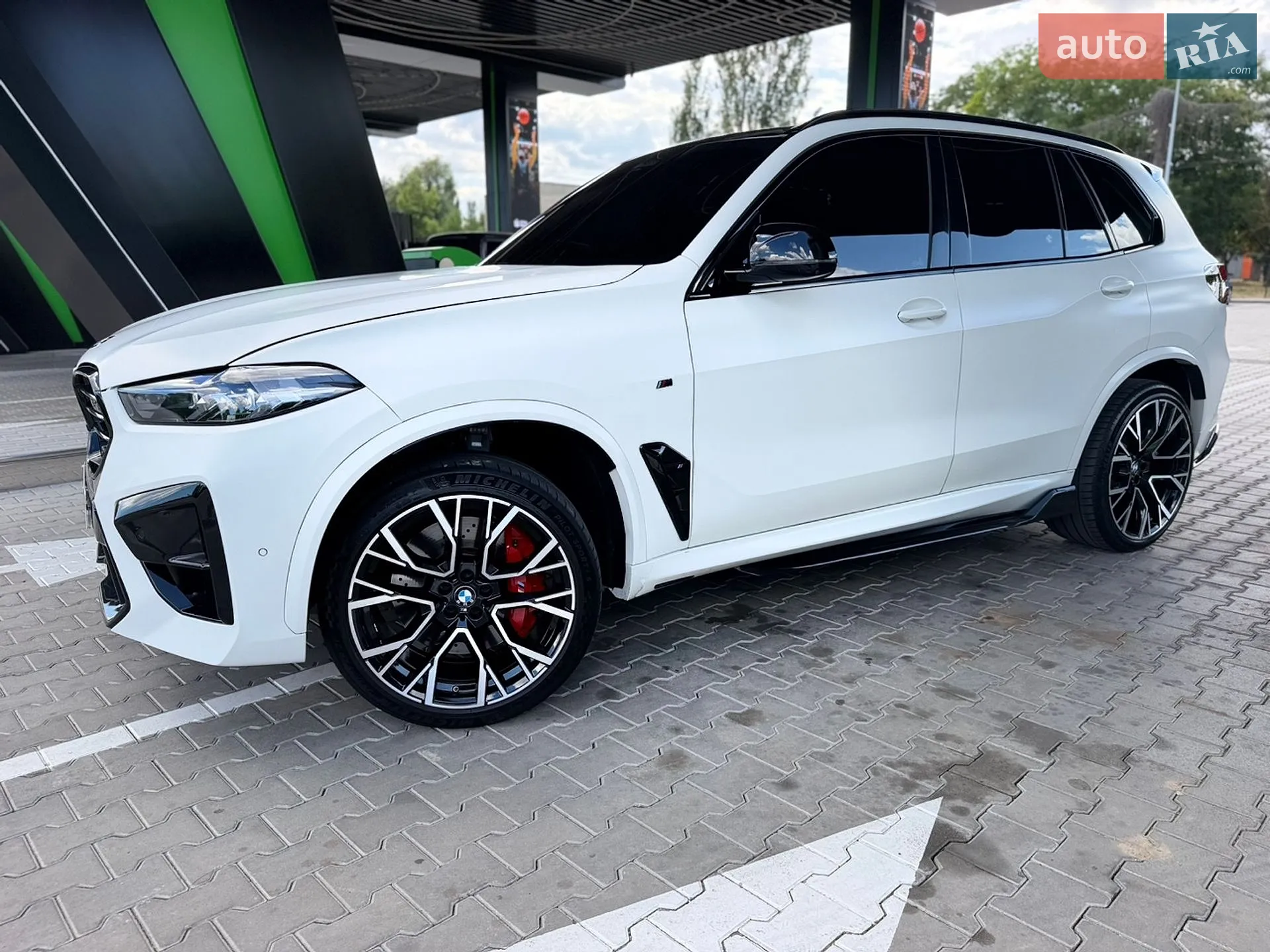 2021 BMW X5 M - мініатюра 11