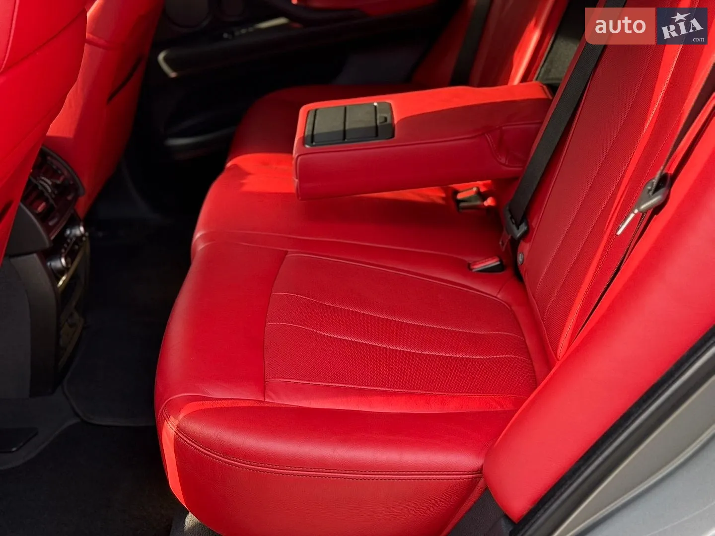 2016 BMW X5 M - мініатюра 24