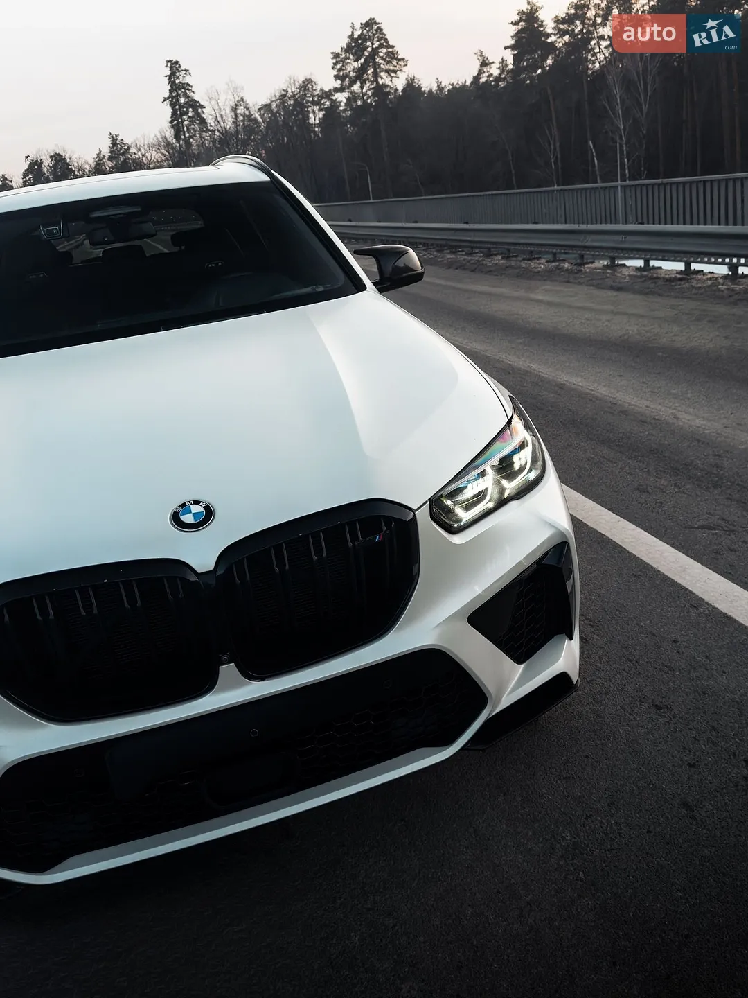 2022 BMW X5 M - мініатюра 7