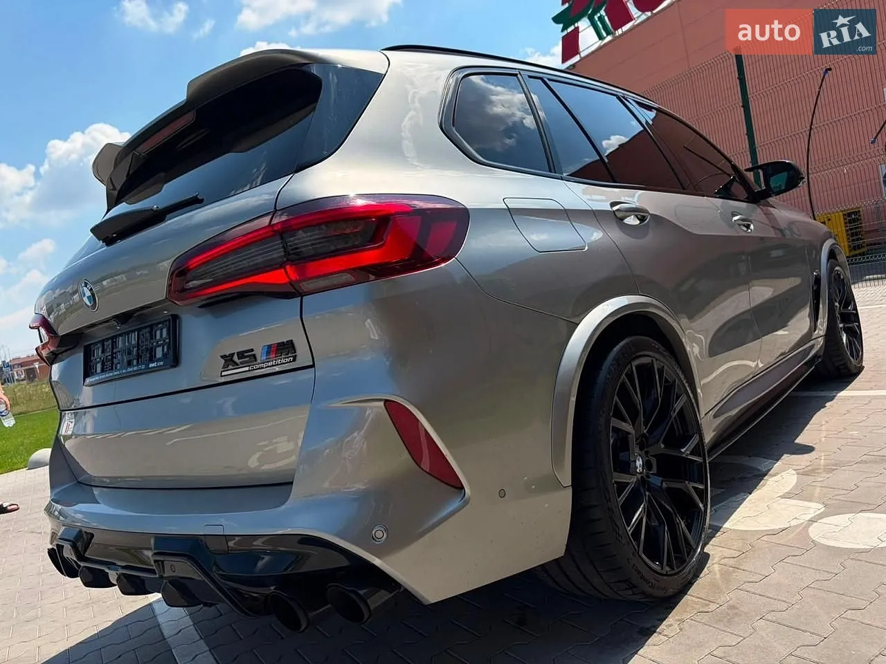 2022 BMW X5 M - мініатюра 2