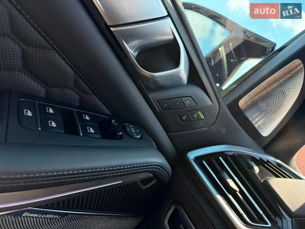2022 BMW X5 M - мініатюра 67