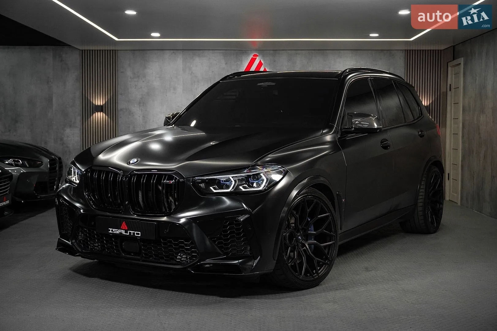2022 BMW X5 M - мініатюра 8