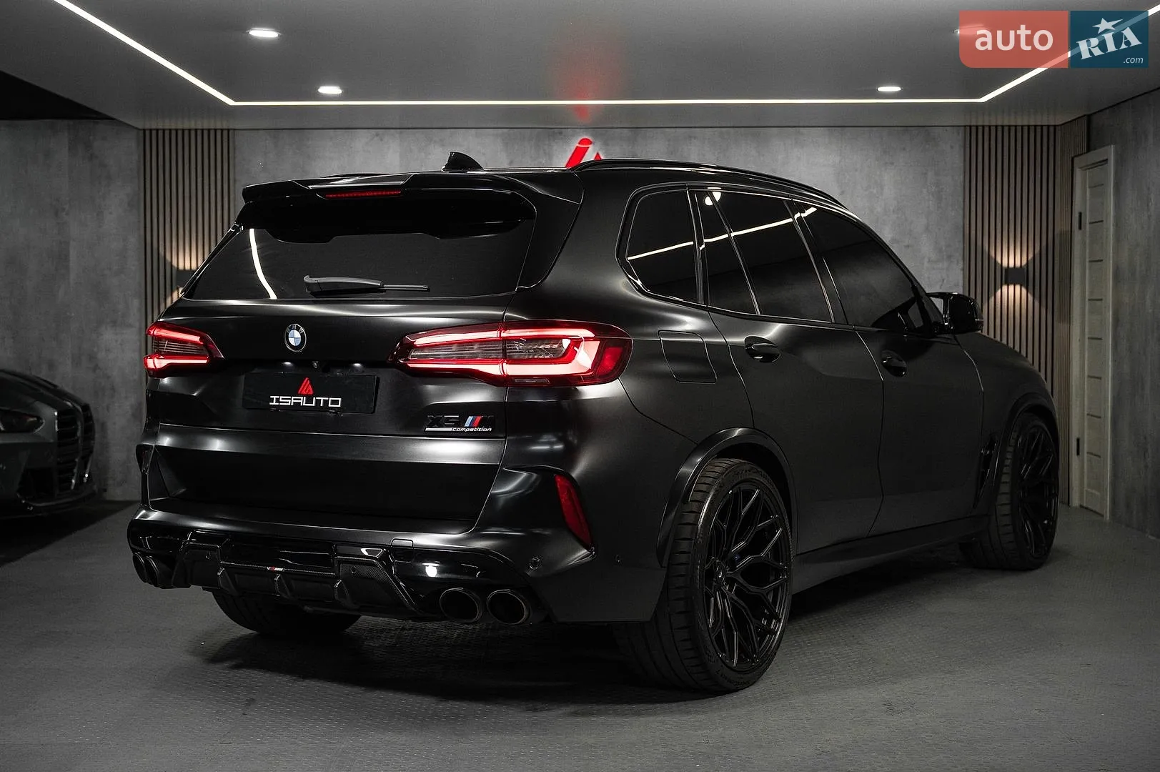 2022 BMW X5 M - мініатюра 11