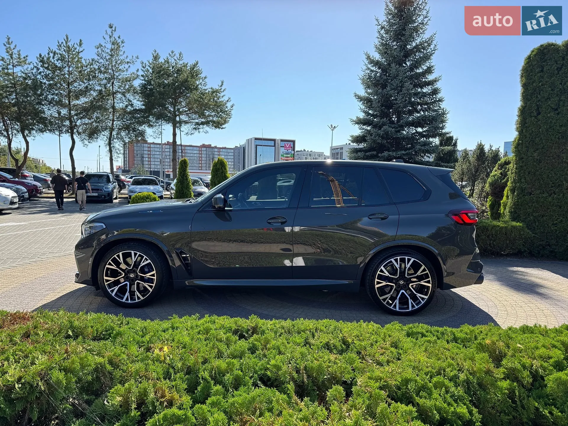 2021 BMW X5 M - мініатюра 12