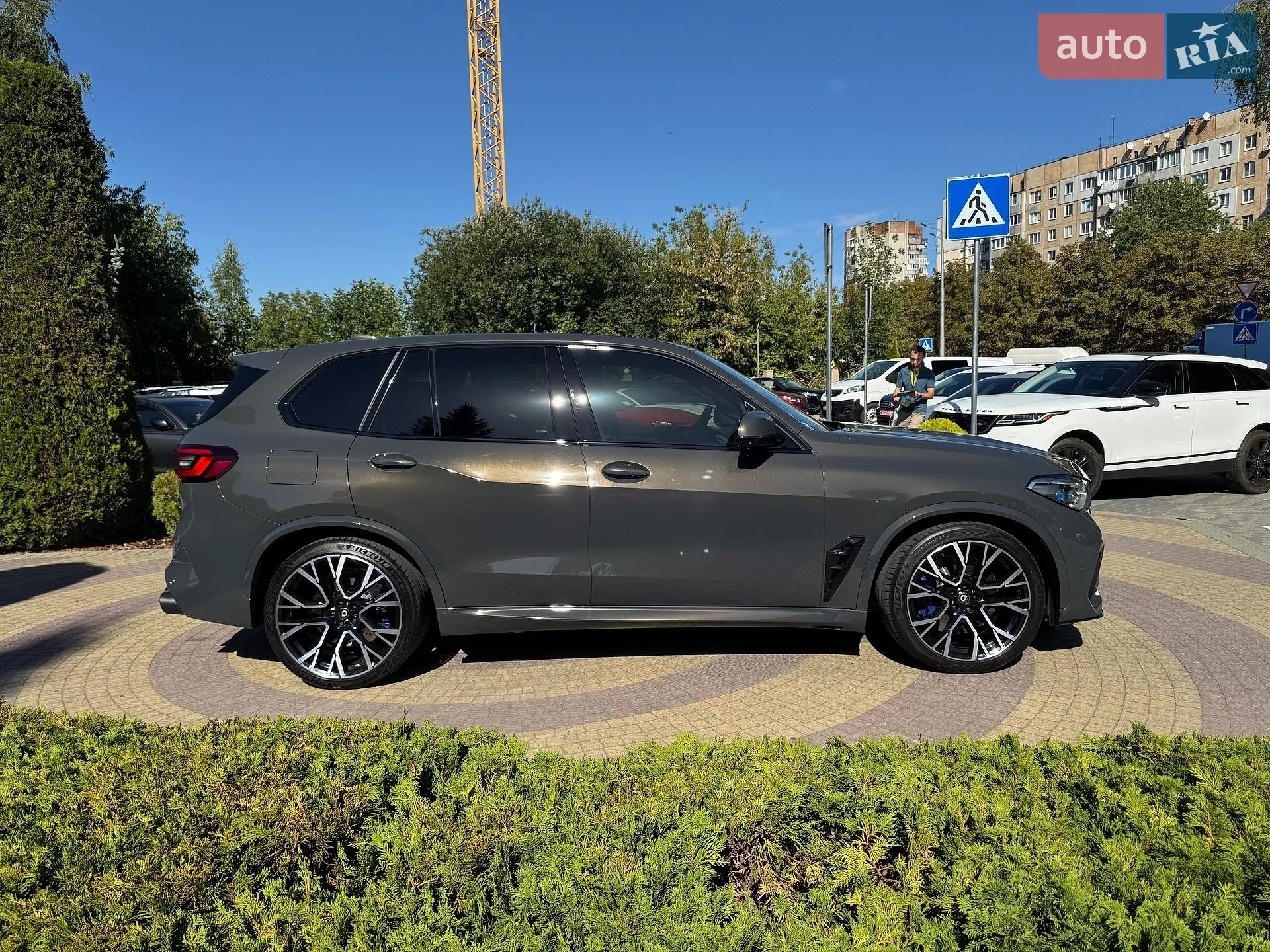 2021 BMW X5 M - мініатюра 19