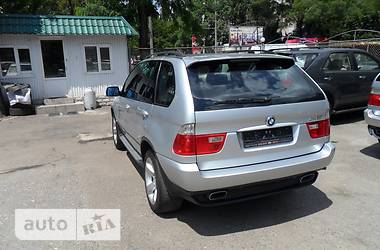 Внедорожник / Кроссовер BMW X5 2004 в 