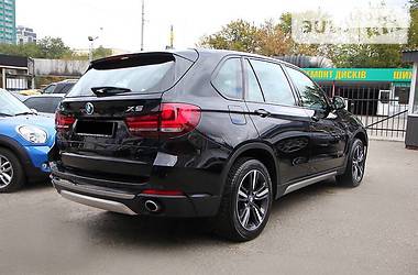 Внедорожник / Кроссовер BMW X5 2016 в Овруче