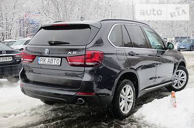 Позашляховик / Кросовер BMW X5 2015 в Києві