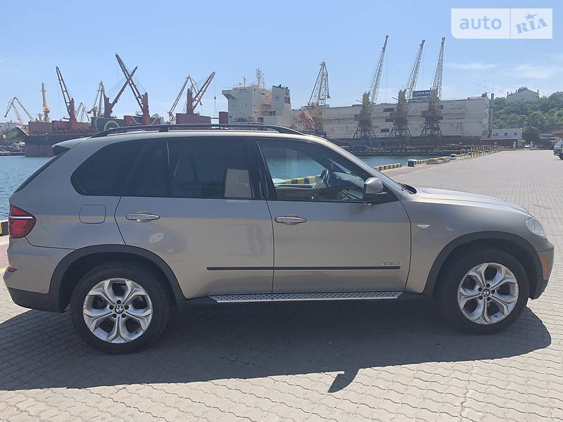 Позашляховик / Кросовер BMW X5 2011 в Києві