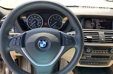 Позашляховик / Кросовер BMW X5 2011 в 