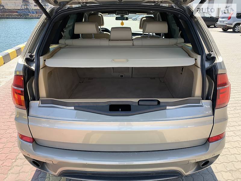 Позашляховик / Кросовер BMW X5 2011 в Києві