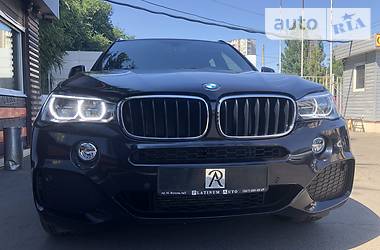 Позашляховик / Кросовер BMW X5 2016 в 