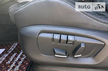 Позашляховик / Кросовер BMW X5 2016 в 