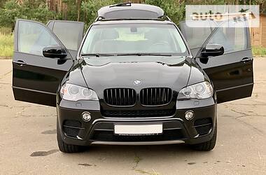 Внедорожник / Кроссовер BMW X5 2012 в Киеве