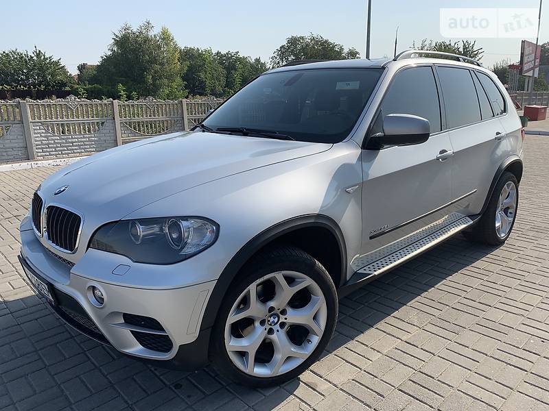 Внедорожник / Кроссовер BMW X5 2010 в Запорожье