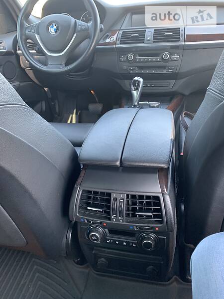 Позашляховик / Кросовер BMW X5 2010 в Запоріжжі фото 25 Позашляховик / Кросовер BMW X5 2010 в Запоріжжі