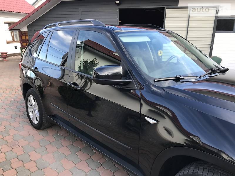 Внедорожник / Кроссовер BMW X5 2008 в Черновцах