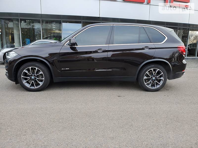 Позашляховик / Кросовер BMW X5 2013 в Дніпрі