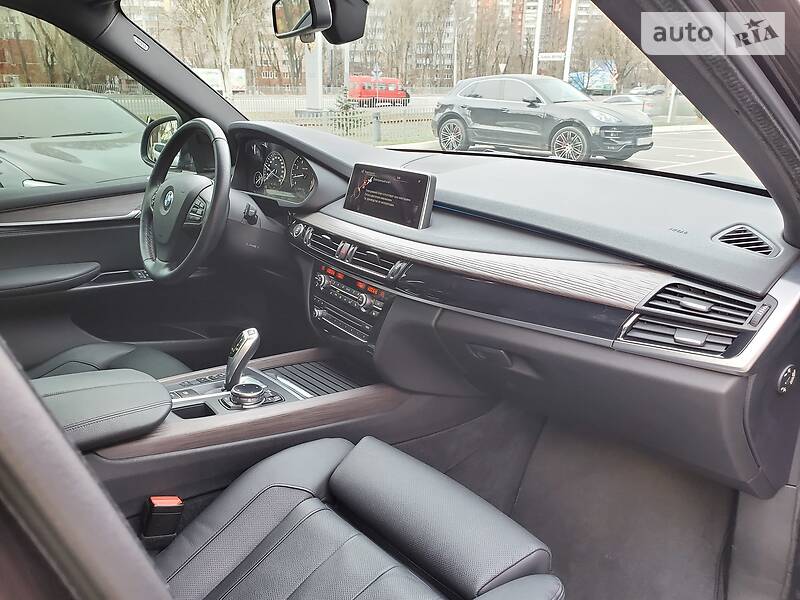 Позашляховик / Кросовер BMW X5 2013 в Дніпрі