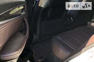 Позашляховик / Кросовер BMW X5 2016 в 
