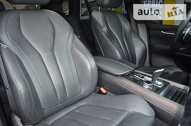 Позашляховик / Кросовер BMW X5 2014 в 