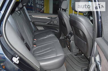 Позашляховик / Кросовер BMW X5 2014 в 