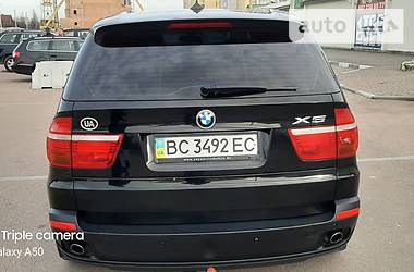 Позашляховик / Кросовер BMW X5 2008 в 