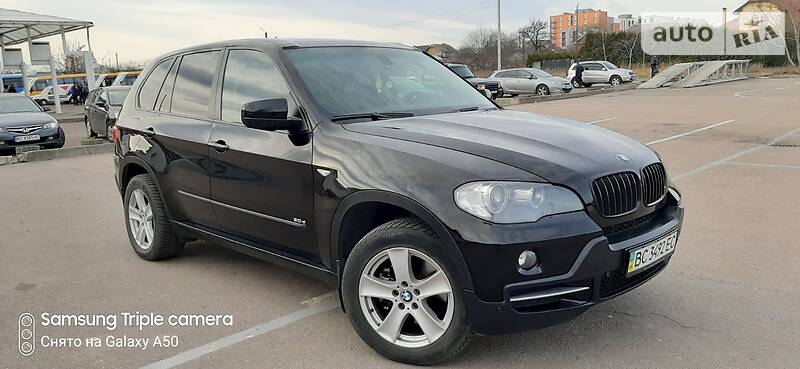 Позашляховик / Кросовер BMW X5 2008 в 