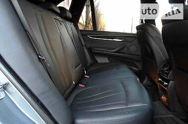 Позашляховик / Кросовер BMW X5 2014 в 